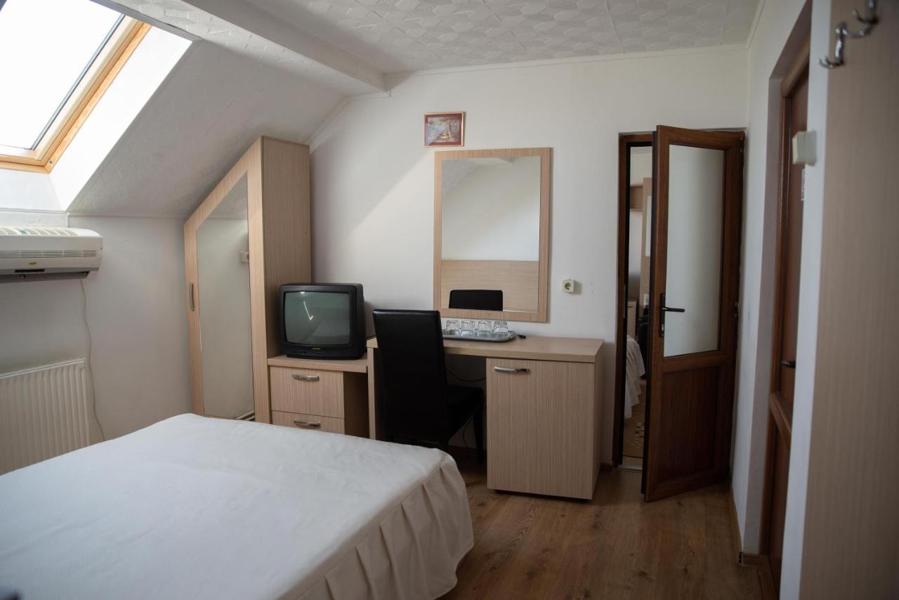 Motel Moara Veche Săcălăşeni Extérieur photo